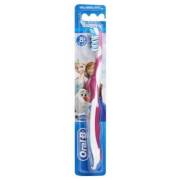 Oral-B Pro Expert Frozen 8 Yaş+ Diş Fırçası